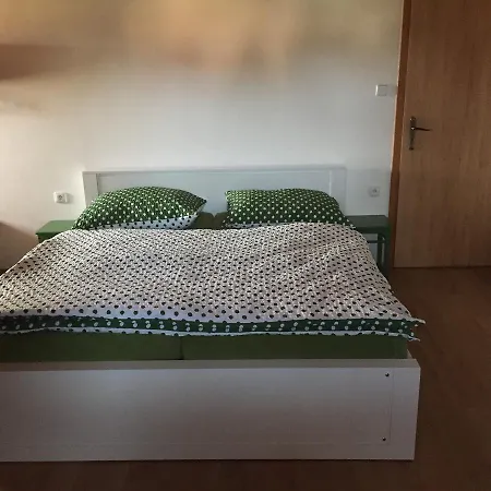 Проживание в семье U Smoliku *